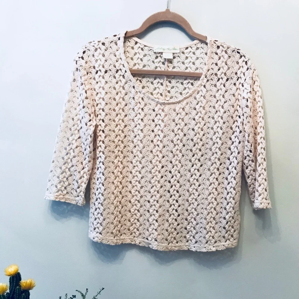 EUC UO Staring at Stars Cream Crochet Shirt XS​​​​​​​
